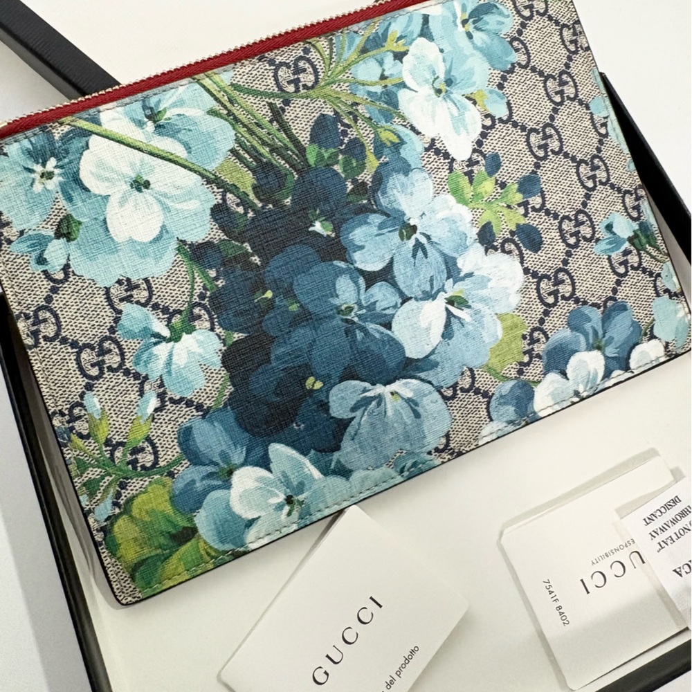 Authentic Gucci Floral Clutch - Picture 3 of 11